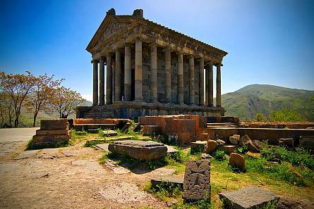 One-day tour to the Garni Temple