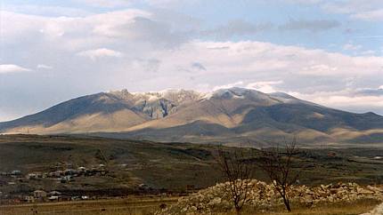 Mount Arai Ler